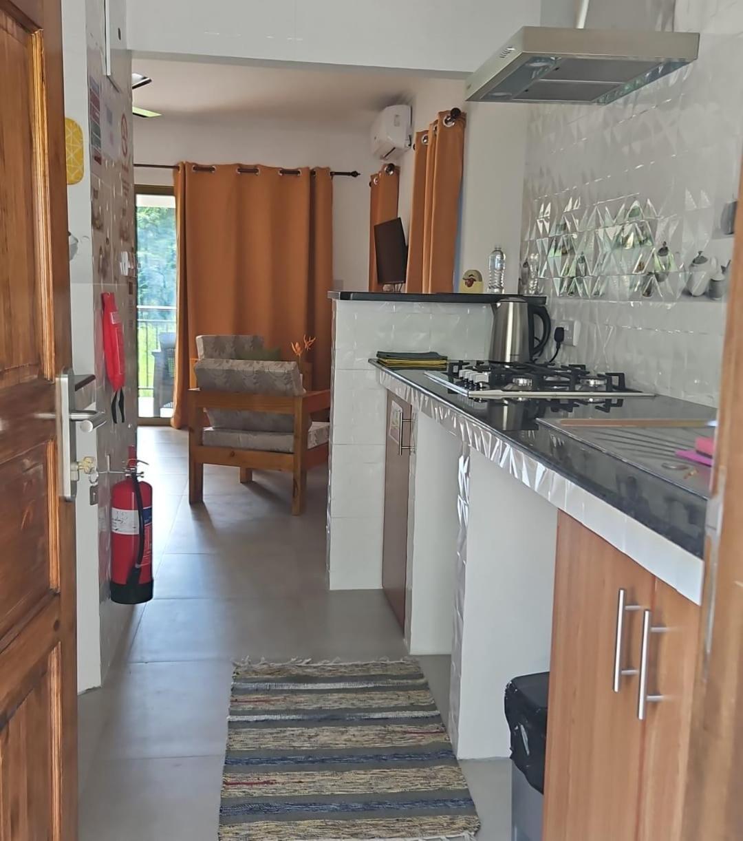 Solea Self Catering Hotel Victoria Buitenkant foto